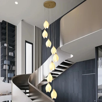 Нова дизайнерска студия и стълбище, led дълга полилей, висящ лампа във фоайето на вила хотел, керамична окачена лампа Magnolia Art.