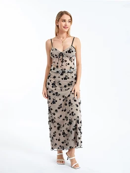 Сексуалното струящееся рокля Midi без облегалка с висока цепка и завязками - Секси Вечерна рокля свободно намаляване на спагети презрамки в стил Y2K